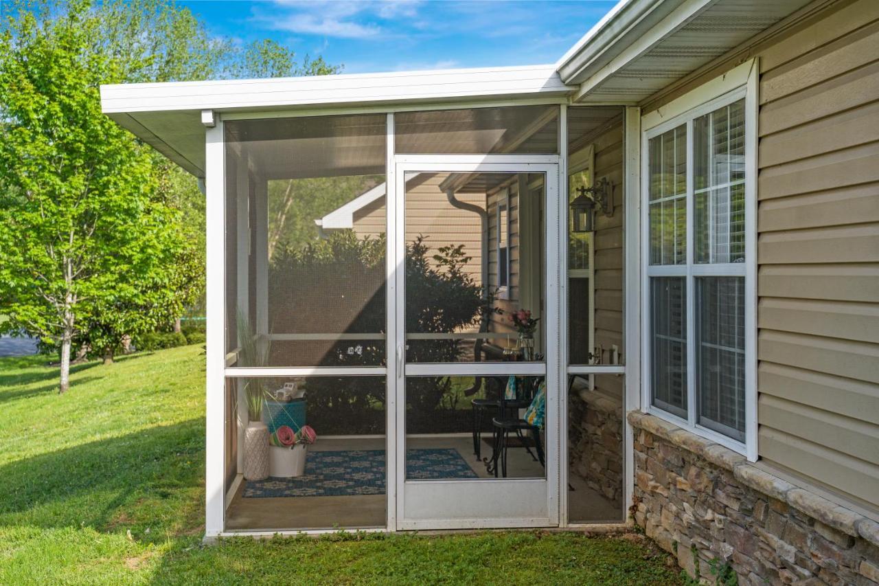Luxe Quiet Townhouse W/Parking/Pool/By Dollywood Villa Pigeon Forge Luaran gambar
