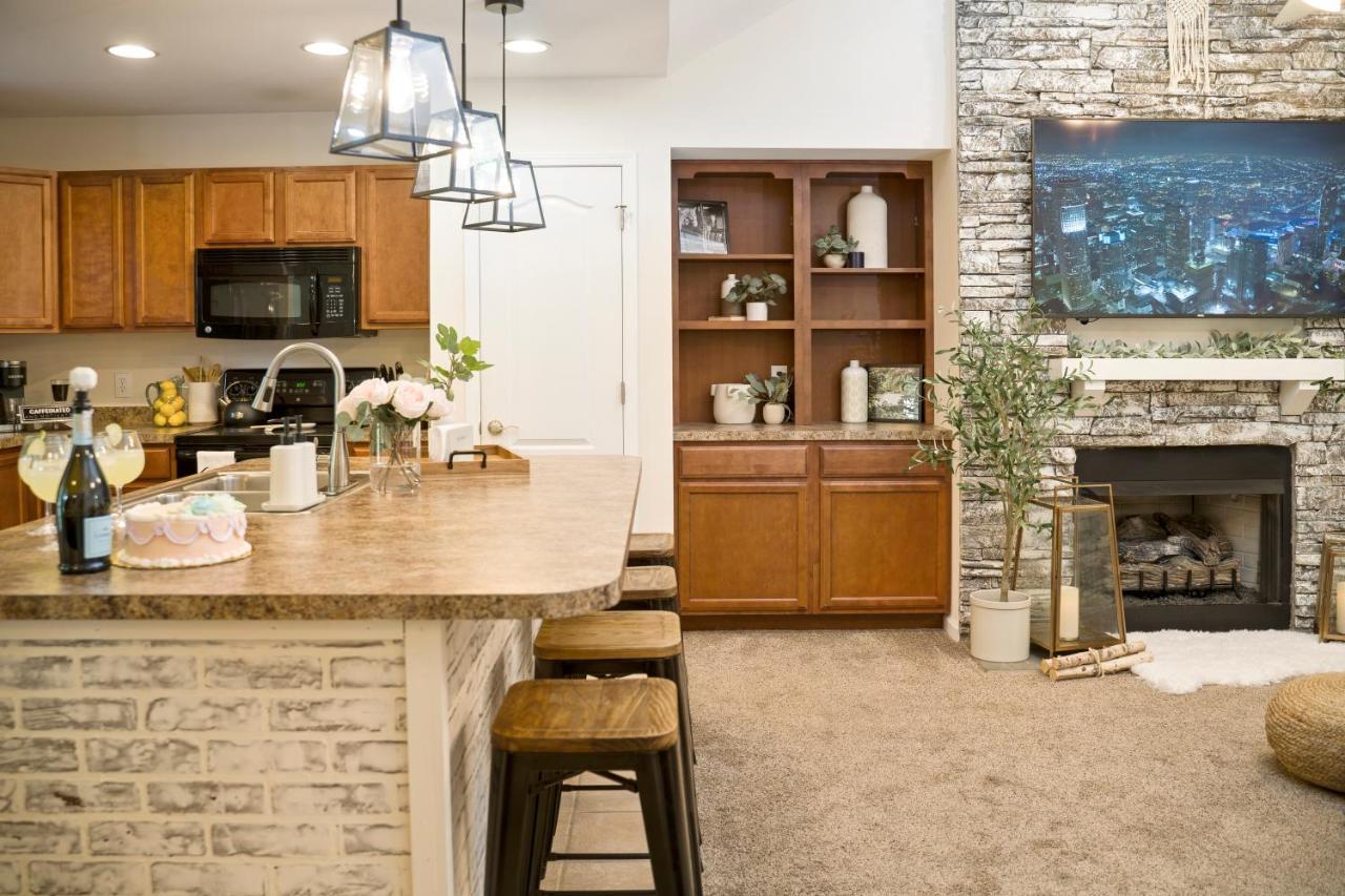 Luxe Quiet Townhouse W/Parking/Pool/By Dollywood Villa Pigeon Forge Luaran gambar