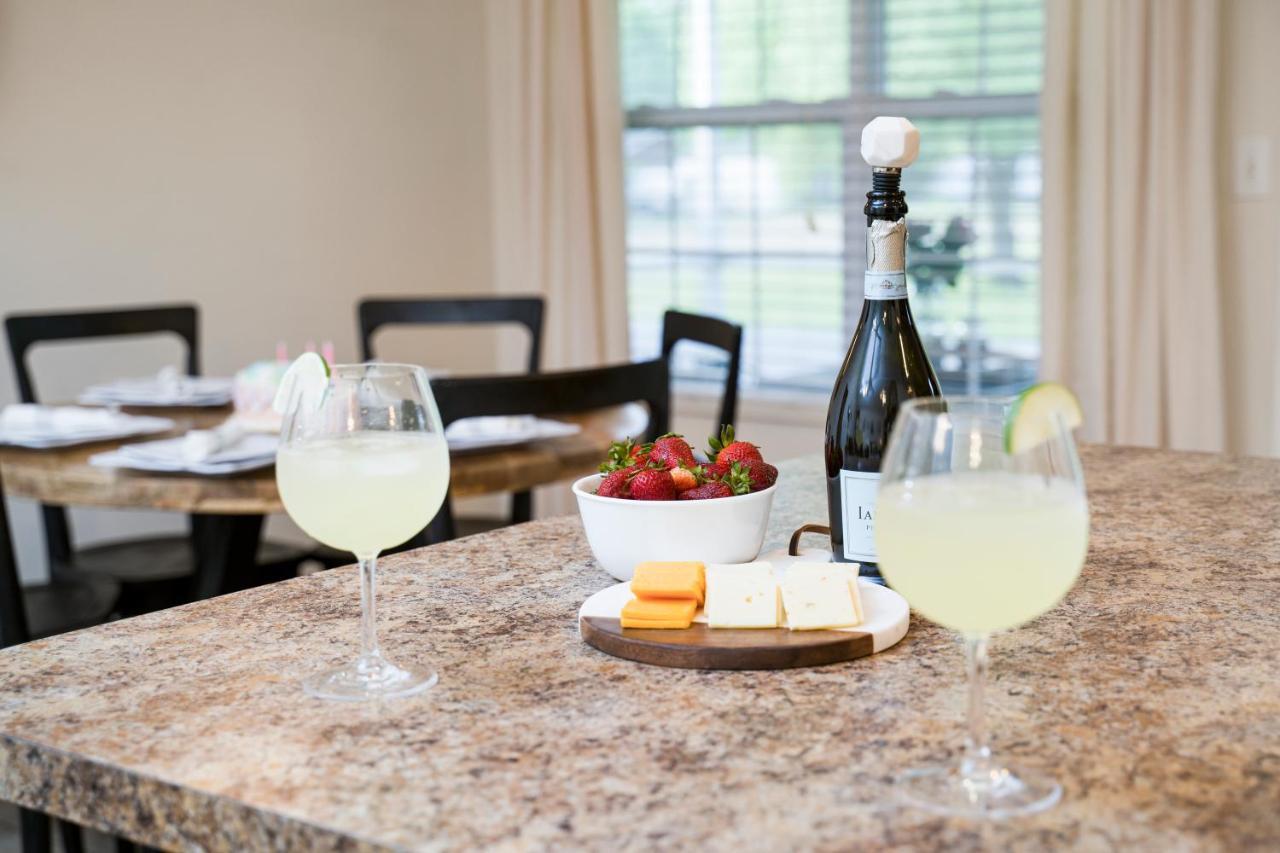 Luxe Quiet Townhouse W/Parking/Pool/By Dollywood Villa Pigeon Forge Luaran gambar